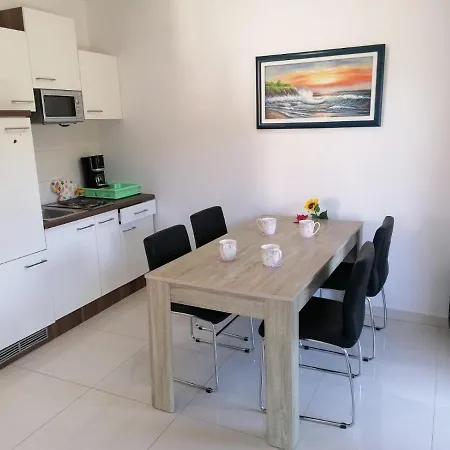U Kastelima Apartment *